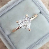 Bague fine avec cœur en zircon