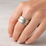 Bague rétro en argent avec zircon et fil doré