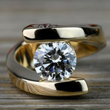 Bague rétro en spirale avec zirconia | Or