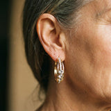 Boucles d'oreilles dorées élégantes