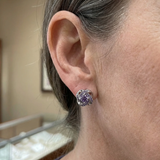 Boucles d'oreilles en cristal violet en forme de nœud | Or blanc