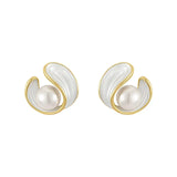 Boucles d'oreilles pendantes luxueuses en opale blanche et perles en or