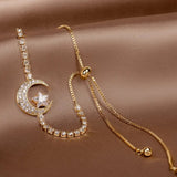 Bracelets avec lune suspendue en zircon et or | Or
