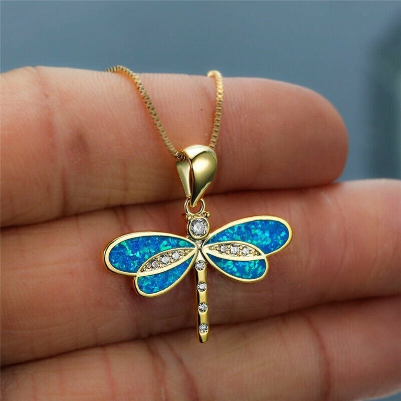 Collier avec libellule en or et opale