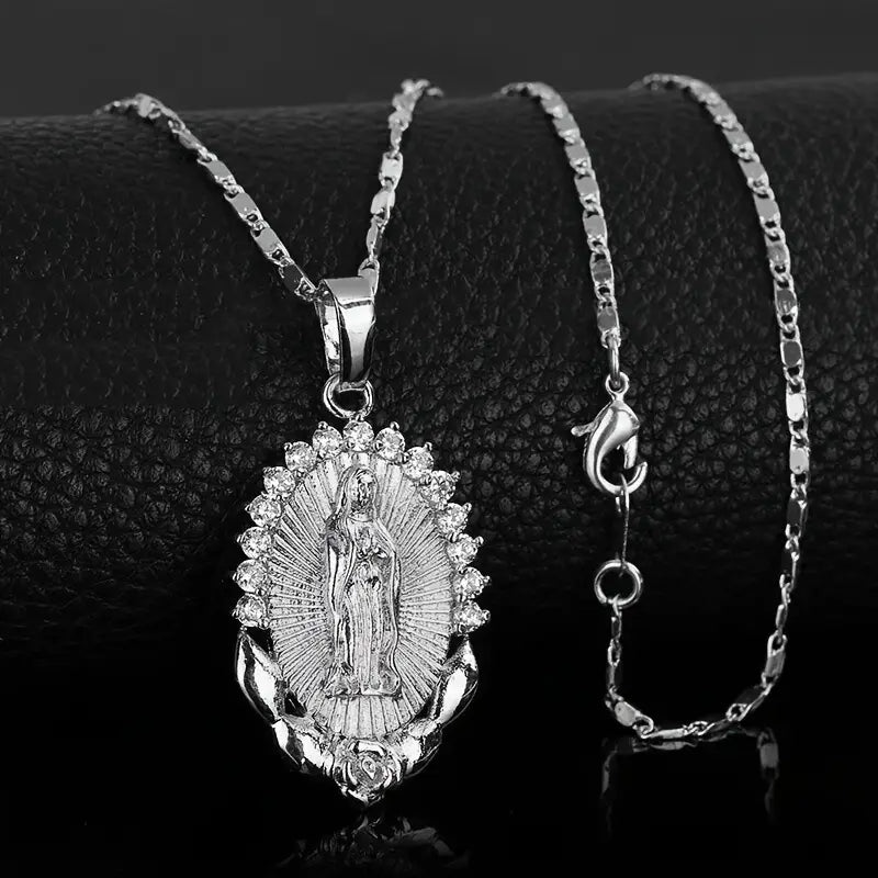 Collier avec médaille de la Vierge Marie