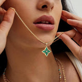 Collier avec pendentif en trèfle en émeraude | Or