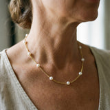 Collier en or avec perle naturelle