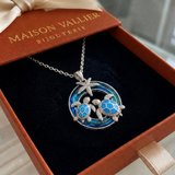 Collier avec tortue, cercle et opale
