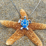 Ensemble de collier et boucles d'oreilles avec tortue de mer en opale et argent