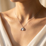 Collier "Croissant de Lune" en Pierre de Lune
