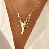 Collier avec pendentif fée en or