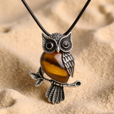Collier "Esprit du Hibou" – Pierre Naturelle au Choix