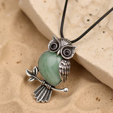 Collier "Esprit du Hibou" – Pierre Naturelle au Choix