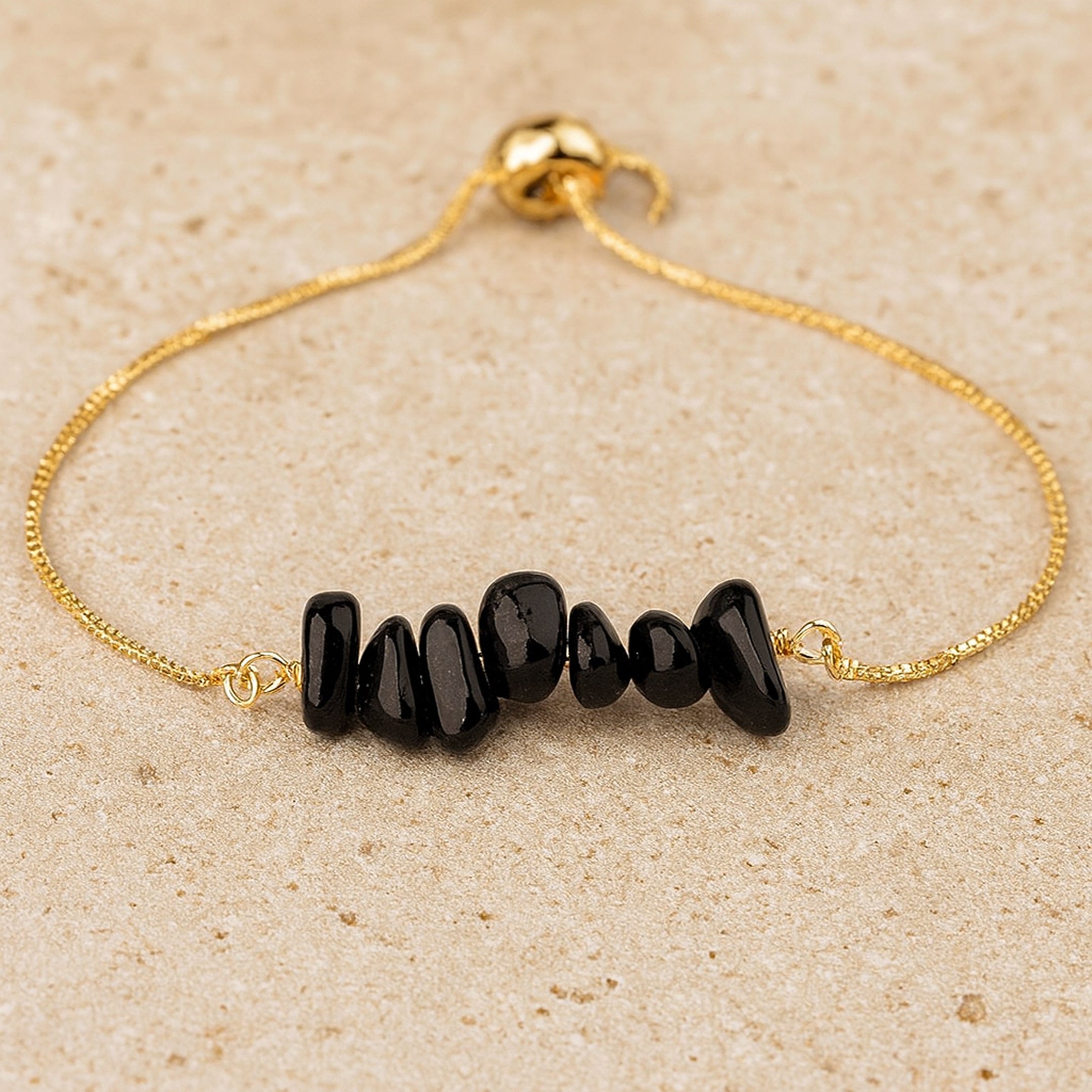 Bracelet Fin en Pierres Irrégulières