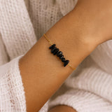 Bracelet Fin en Pierres Irrégulières