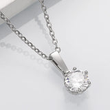 Collier Classique avec Pendentif en Zirconia