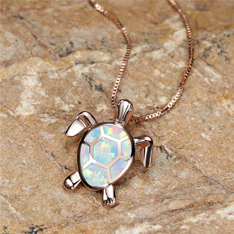 Pendentif Tortue en Opale de Feu Vert Vintage en Or