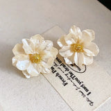 Boucles d'Oreilles Chic à Bouton en Acrylique Blanc
