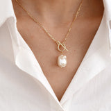 Collier Élégant avec Perle Dorée
