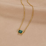 Collier Délicat avec Émeraude
